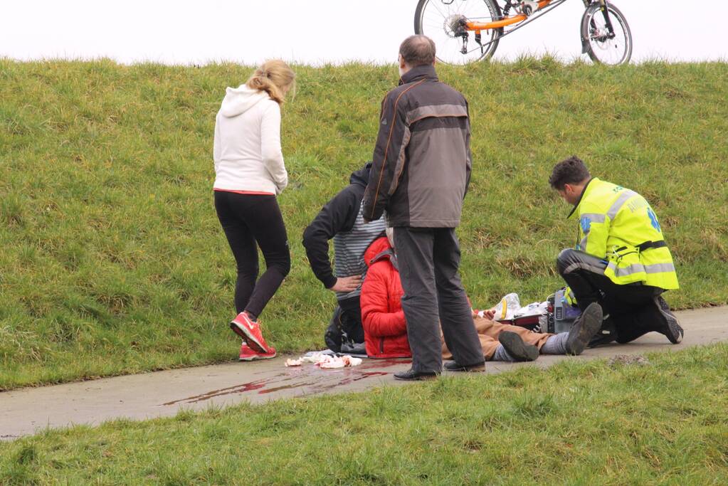 Man ernstig gewond na valpartij