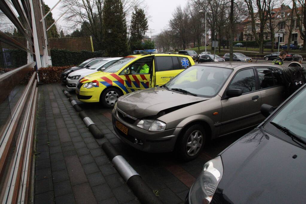 Schade na kop staartbotsing
