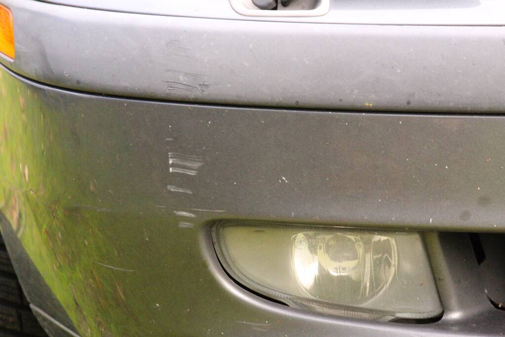 Fietsster gewond na botsing met auto