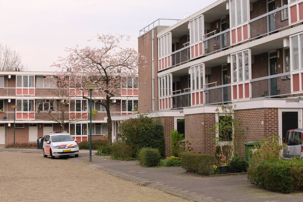 Hulpdiensten breken deur open