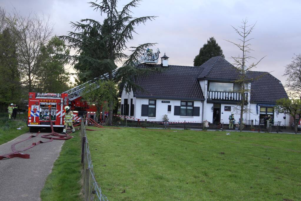 Forse schade bij woningbrand