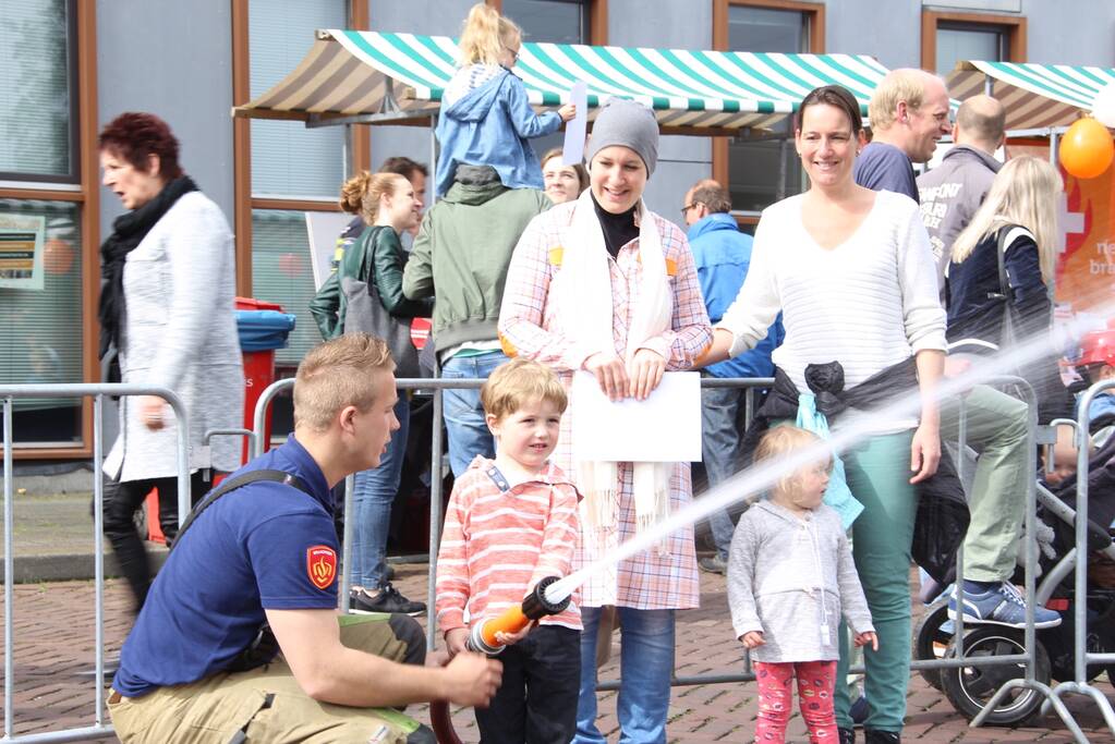 Burgemeester opent veilgheidsdag