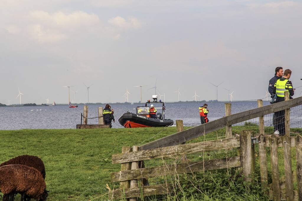 Politie doet groot onderzoek naar vermiste man met helikopter in polder, Eemnes (+ VIDEO)