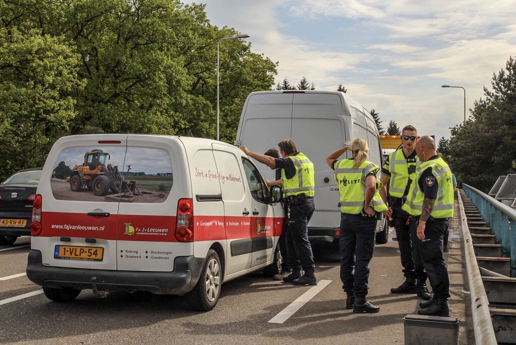 Veel schade bij kop-staartbotsing