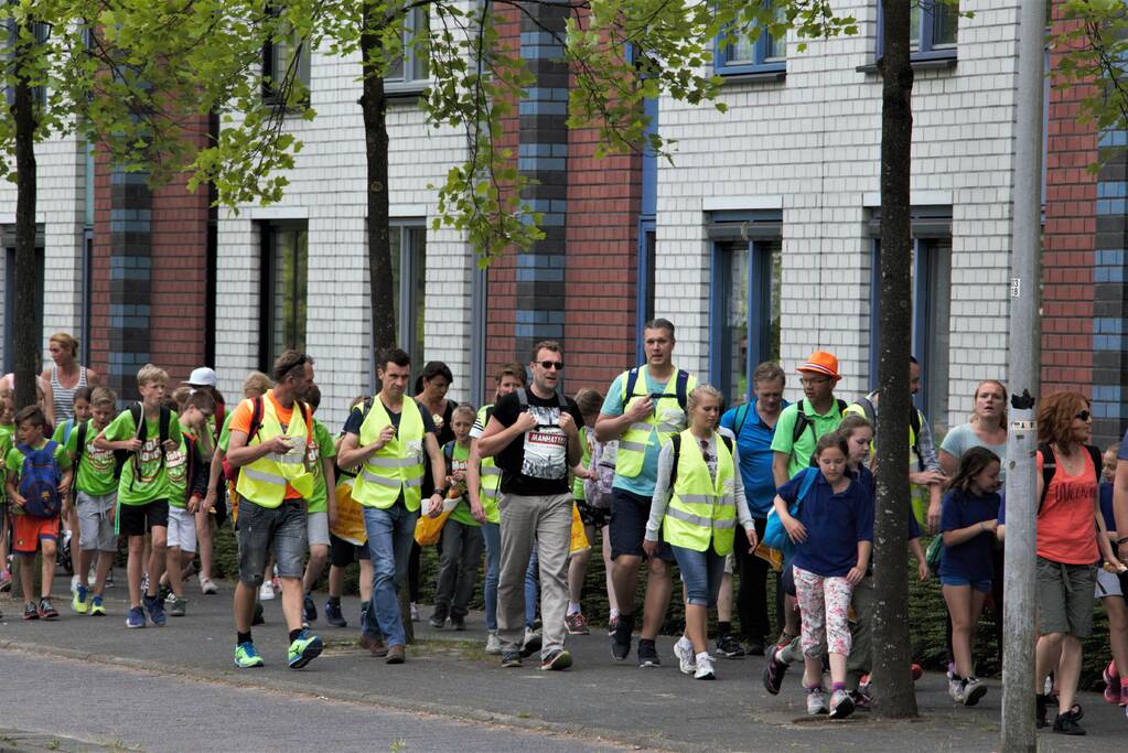 34e Avondvierdaagse Hoogland van start gegaan