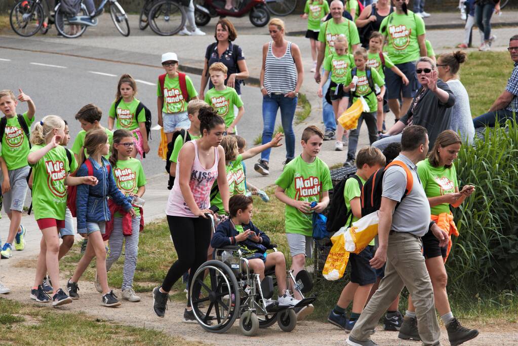 34e Avondvierdaagse Hoogland van start gegaan