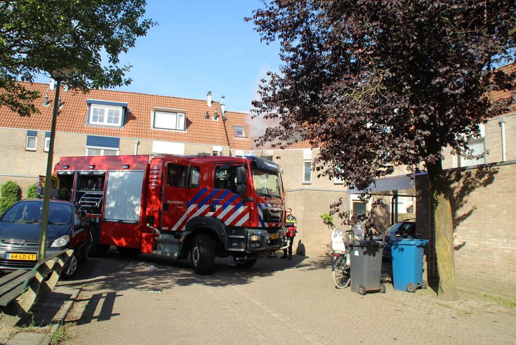 Veel rook bij brand in meterkast