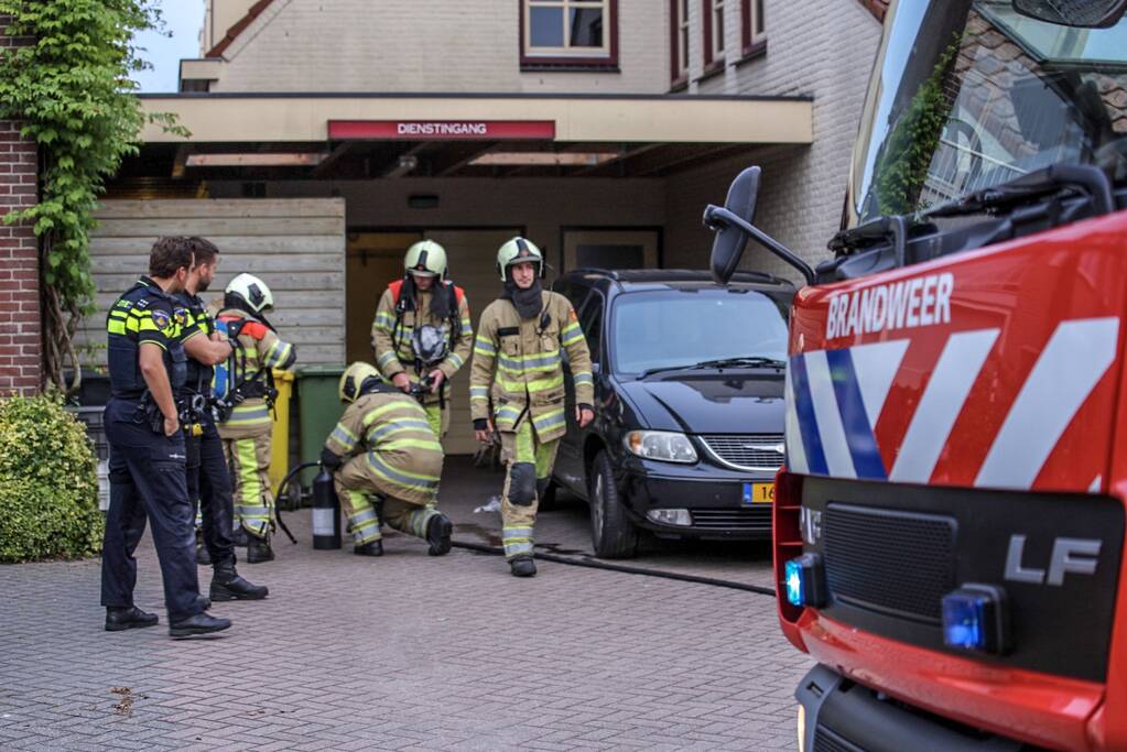 Restaurant ontruimd na keukenbrand