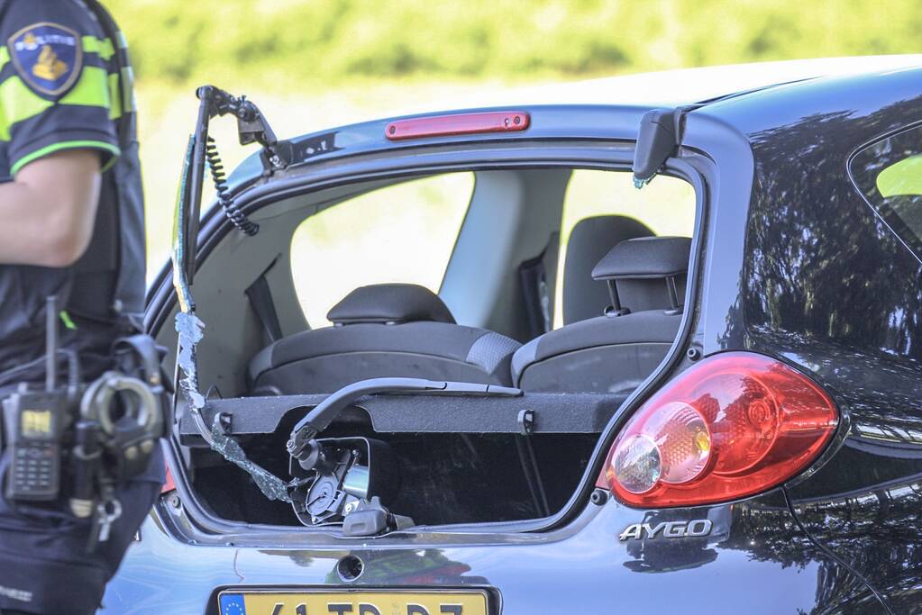 Lange file door kop-staart aanrijding