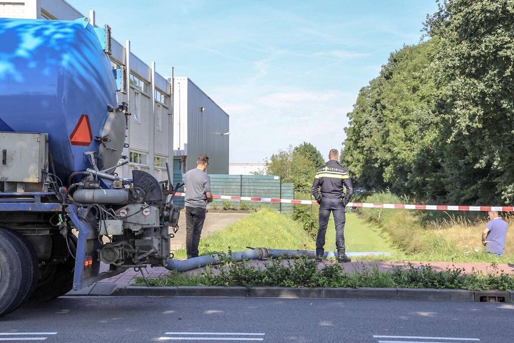 Onderzoek gestart in drooggelegde sloot