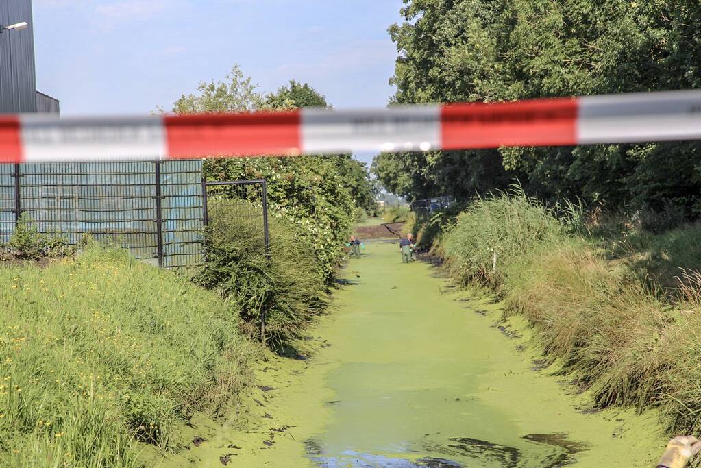 Onderzoek gestart in drooggelegde sloot