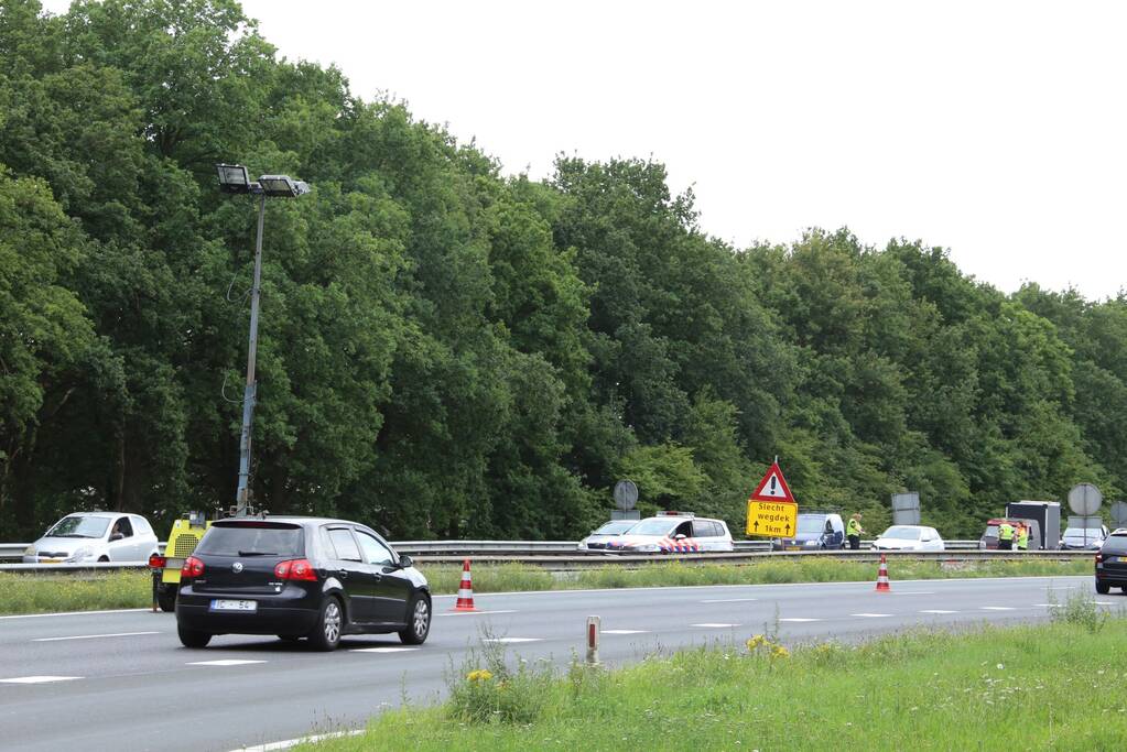 Rijbaan afgesloten na ernstig ongeval