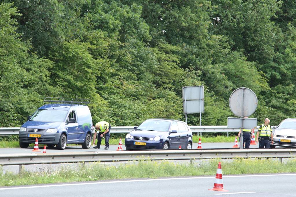 Rijbaan afgesloten na ernstig ongeval