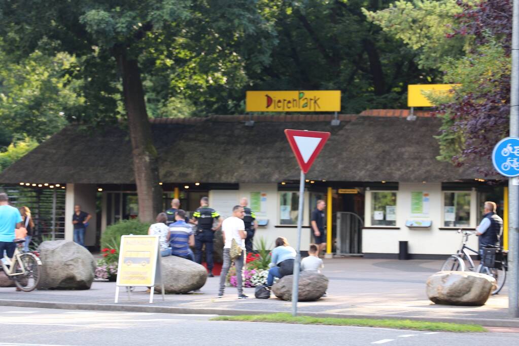 Verdacht persoon in DierenparkAmersfoort