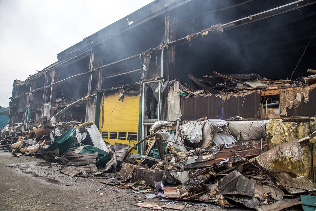 Enorme ravage na grote brand