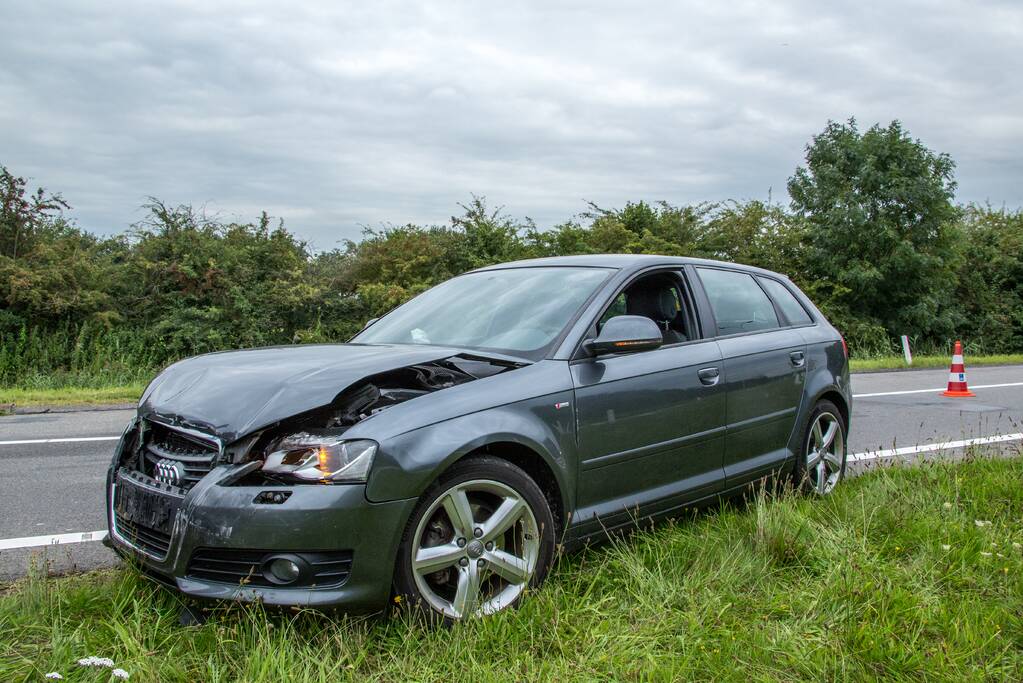Flinke schade bij kop-staartbotsing