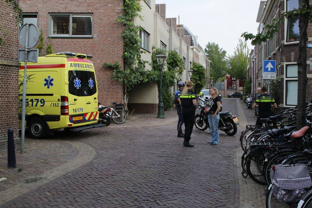 Scooterrijder gewond na botsing met motorrijder