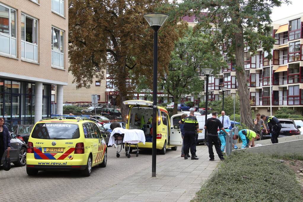 Bestuurder overreden door eigen bestelbus