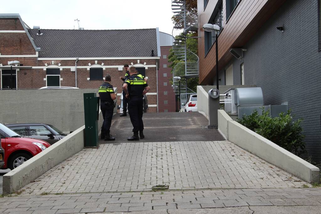Bestuurder overreden door eigen bestelbus