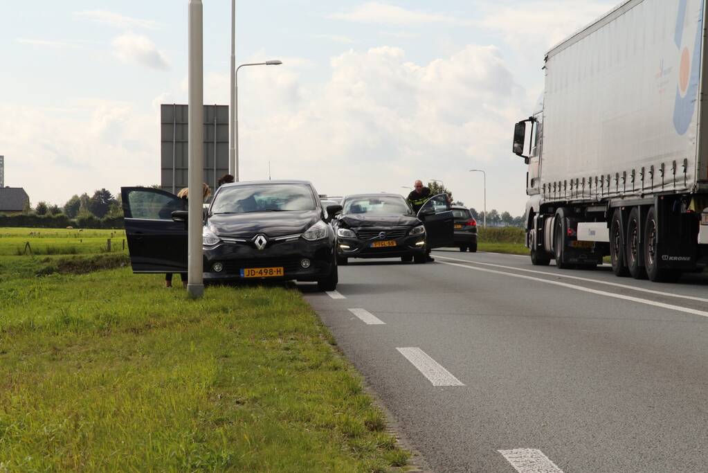 Flinke schade na kop-staartbotsing