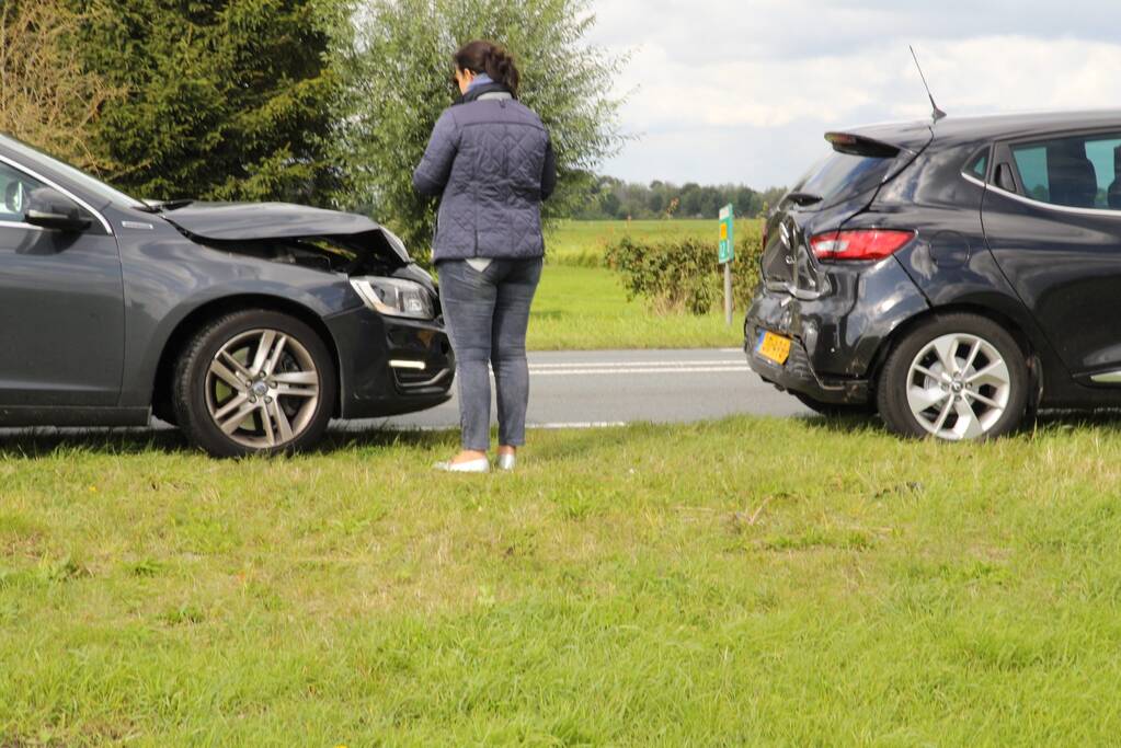 Flinke schade na kop-staartbotsing