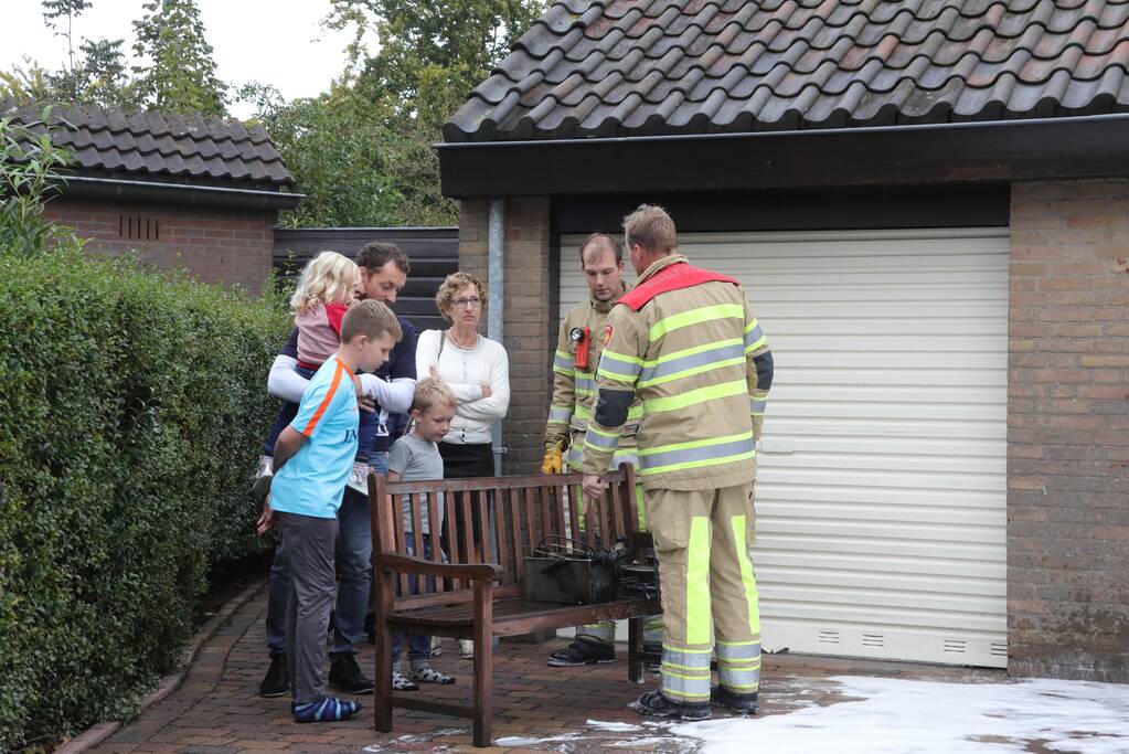 Veel rook na ongelukje met frituurpan