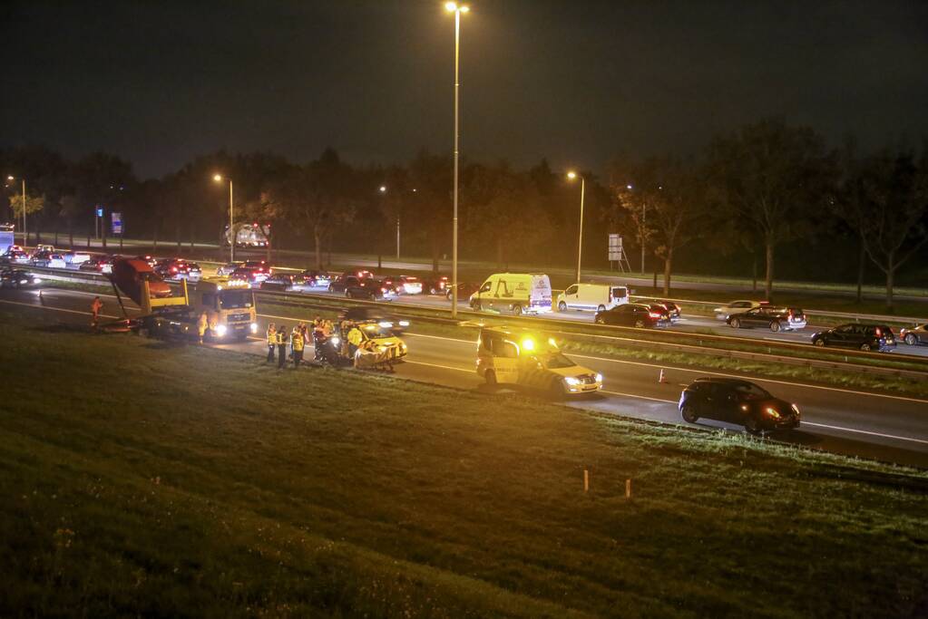 Motorrijder gewond na aanrijding met auto