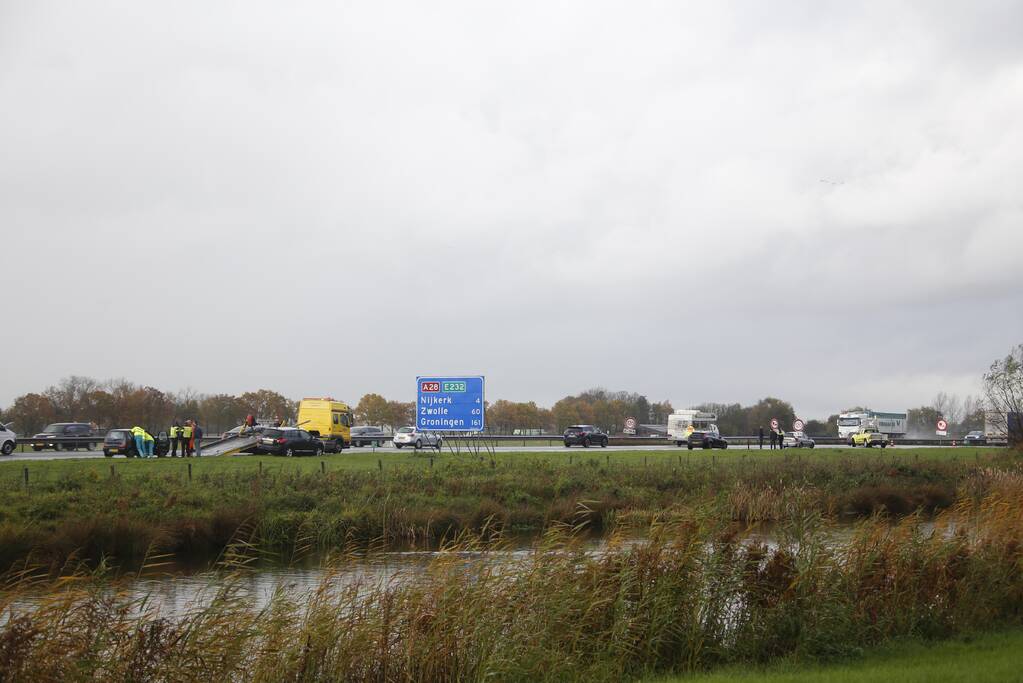 Meerdere voertuigen betrokken bij ongeval op snelweg