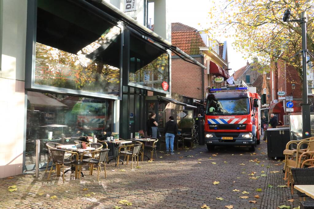 Papiercontainer vat vlam