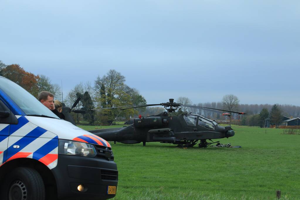 Marechaussee doet onderzoek naar het ongeluk Apache-helikopter