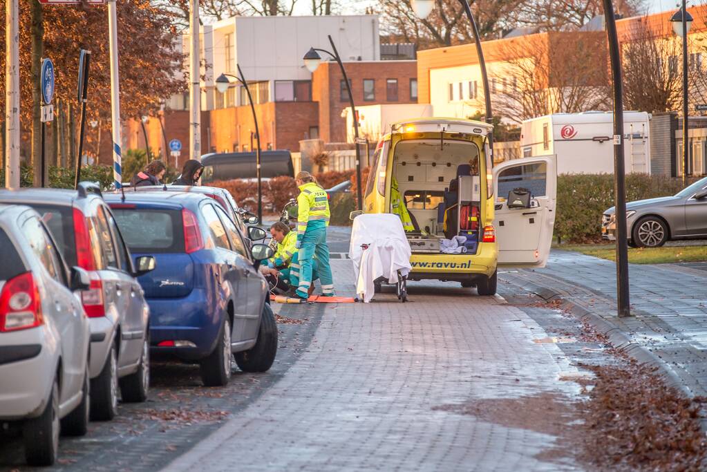 Fietsster gewond na botsing met andere fietser
