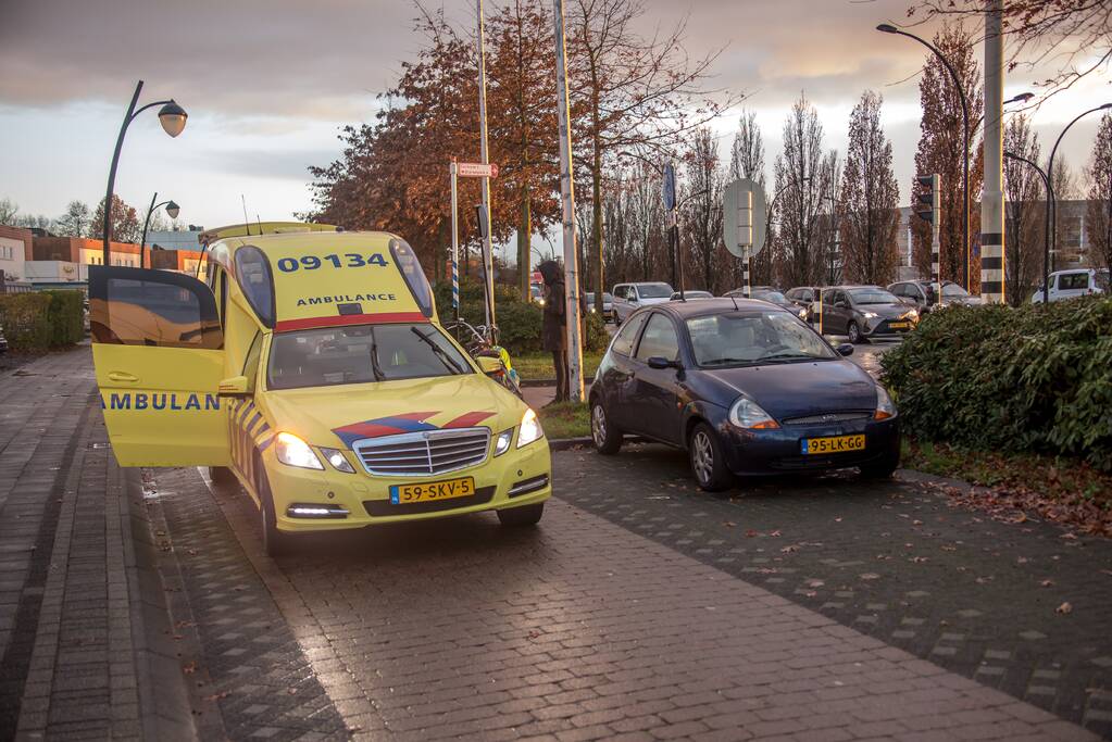 Fietsster gewond na botsing met andere fietser