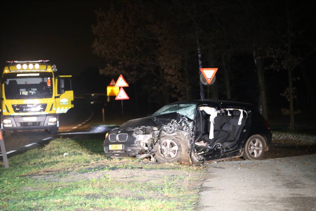 Enorme ravage na frontale aanrijding