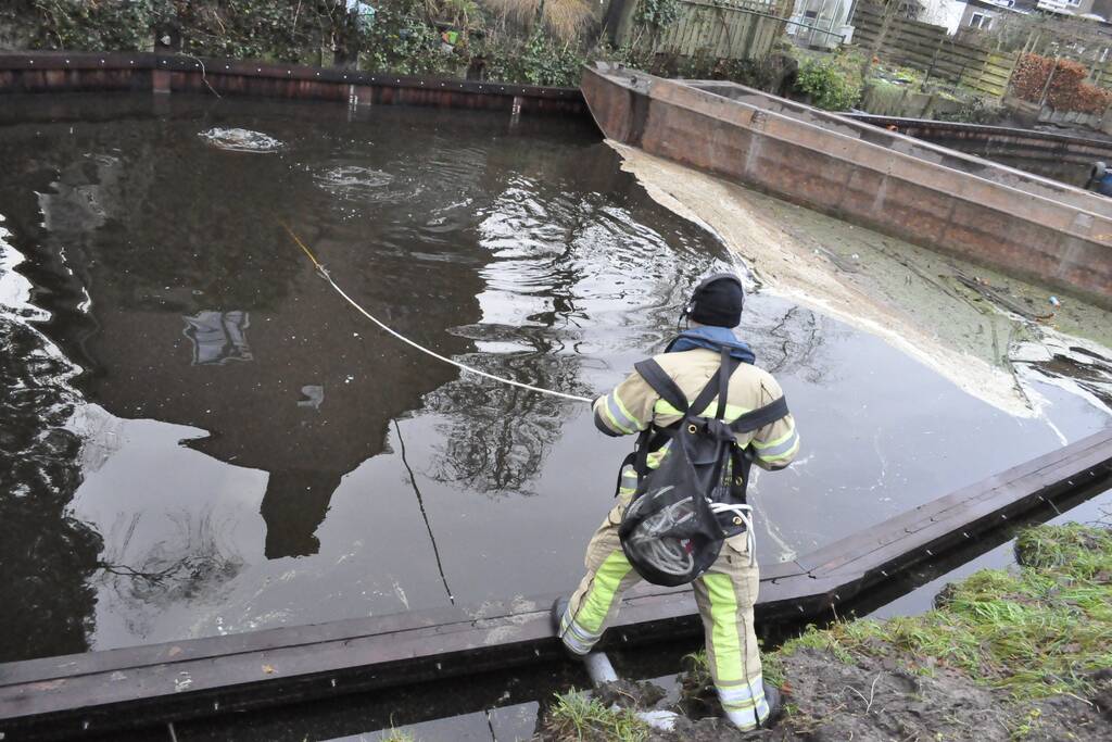 Duikers zoeken naar gedumpte sieraden na inbraak jonge (14) nep Kika-collectanten