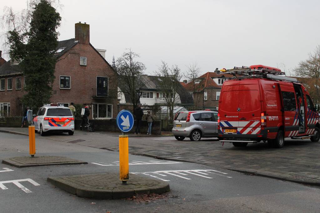 Duikers zoeken naar gedumpte sieraden na inbraak jonge (14) nep Kika-collectanten