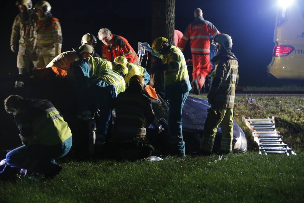 Persoon zwaargewond bij ongeval