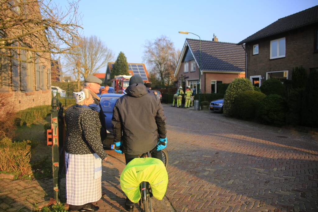 Weg afgesloten door schoorsteenbrand