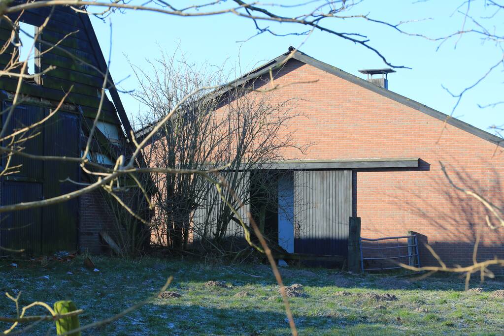 Groot onderzoek in schuur boerderij