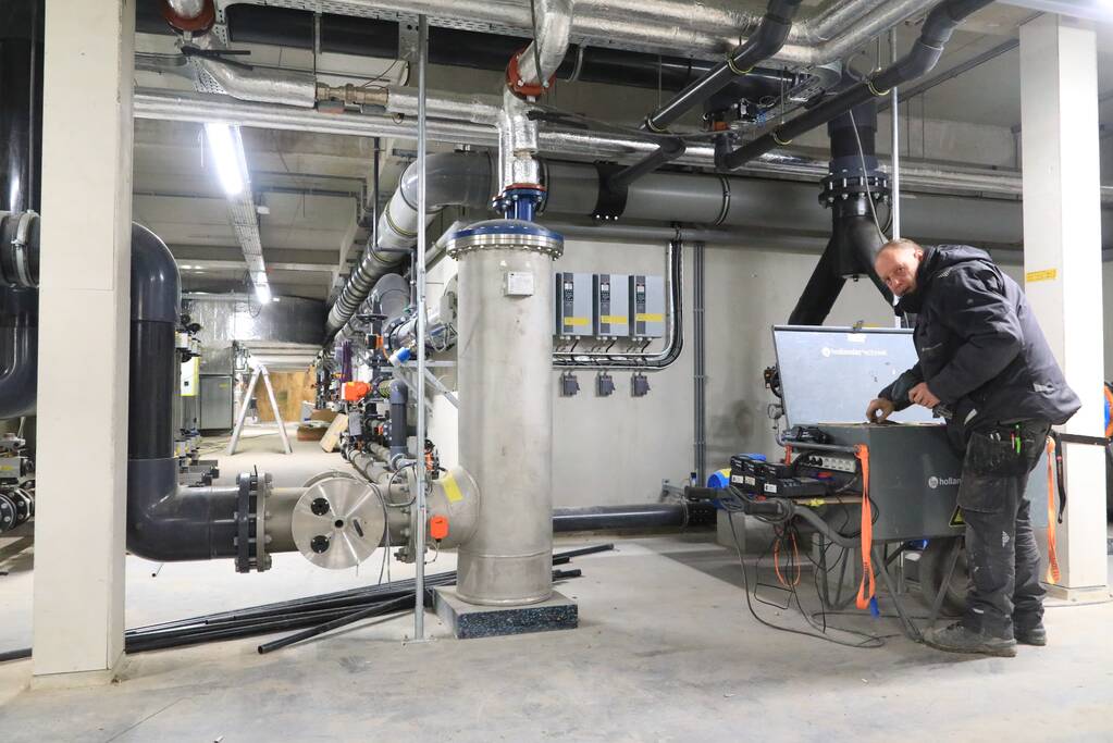 Nieuwe zwembad begint vorm te krijgen