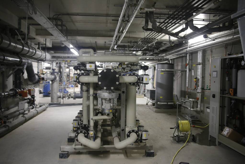 Nieuwe zwembad begint vorm te krijgen