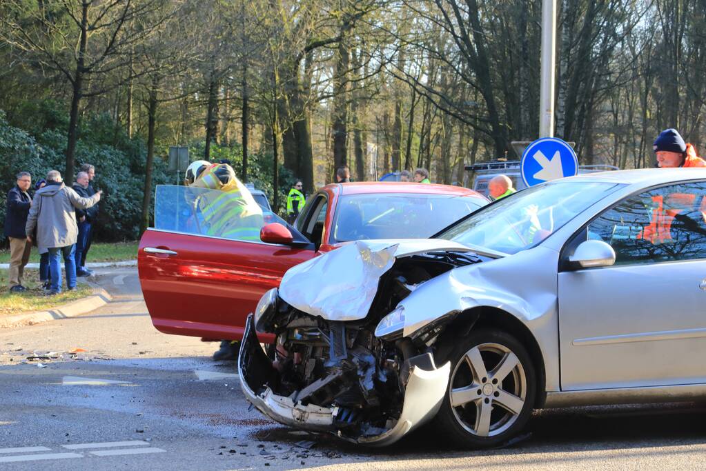 Flinke crash op kruising