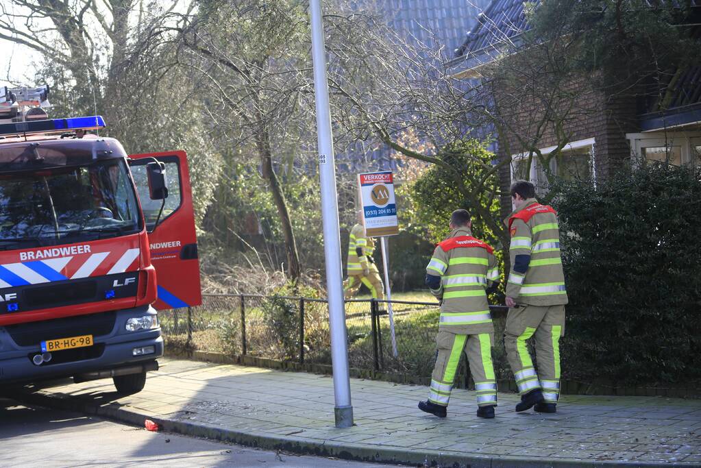 Woonkamer leegstaande woning blank