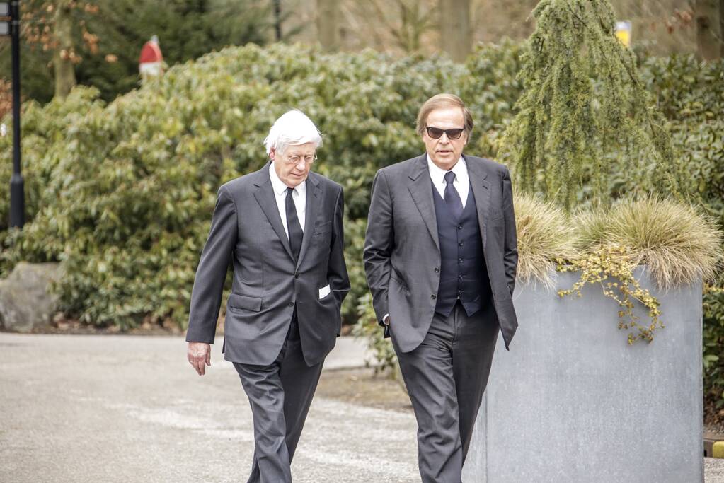 Mies Bouwman in besloten kring gecremeerd