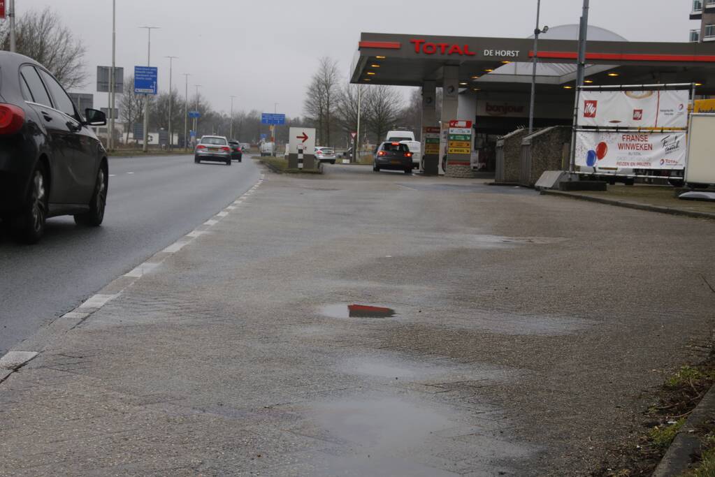 Flink dieselspoor bij tankstation