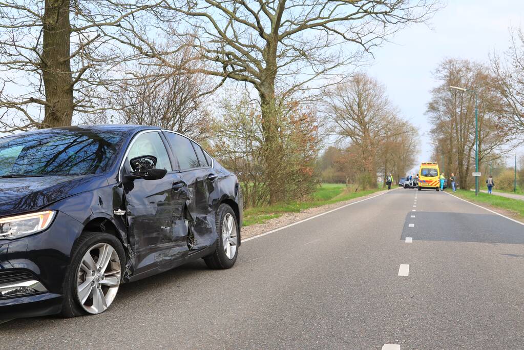 Keerende tractor zorgt voor flink ongeval