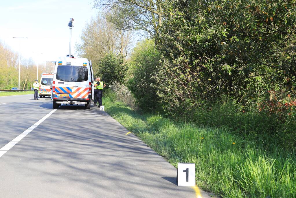 Drie gewonden bij groot busongeluk