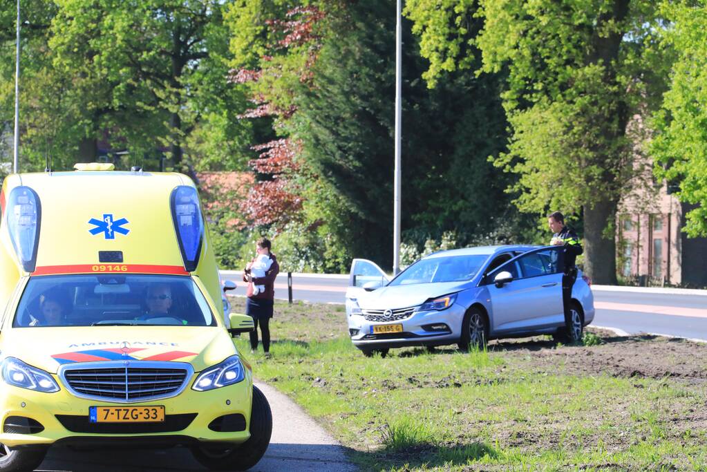 Kop-staartaanrijding tussen twee voertuigen