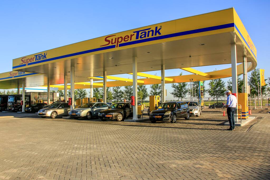 Ruim 1500 keer belastingvrij getankt op openingsdag tankstation