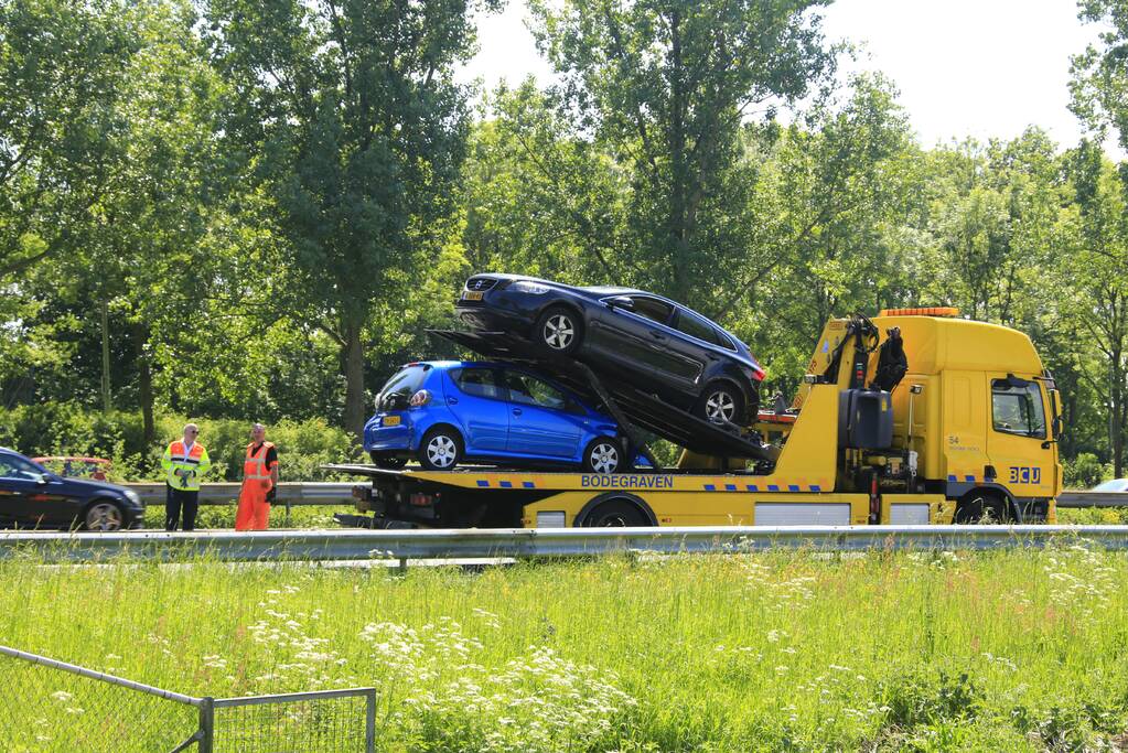 Remactie op snelweg voor overstekende eendjes veroorzaakt ongeval
