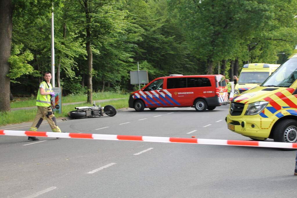 UPDATE: Tienermeisje op fiets overleden na aanrijding met motor